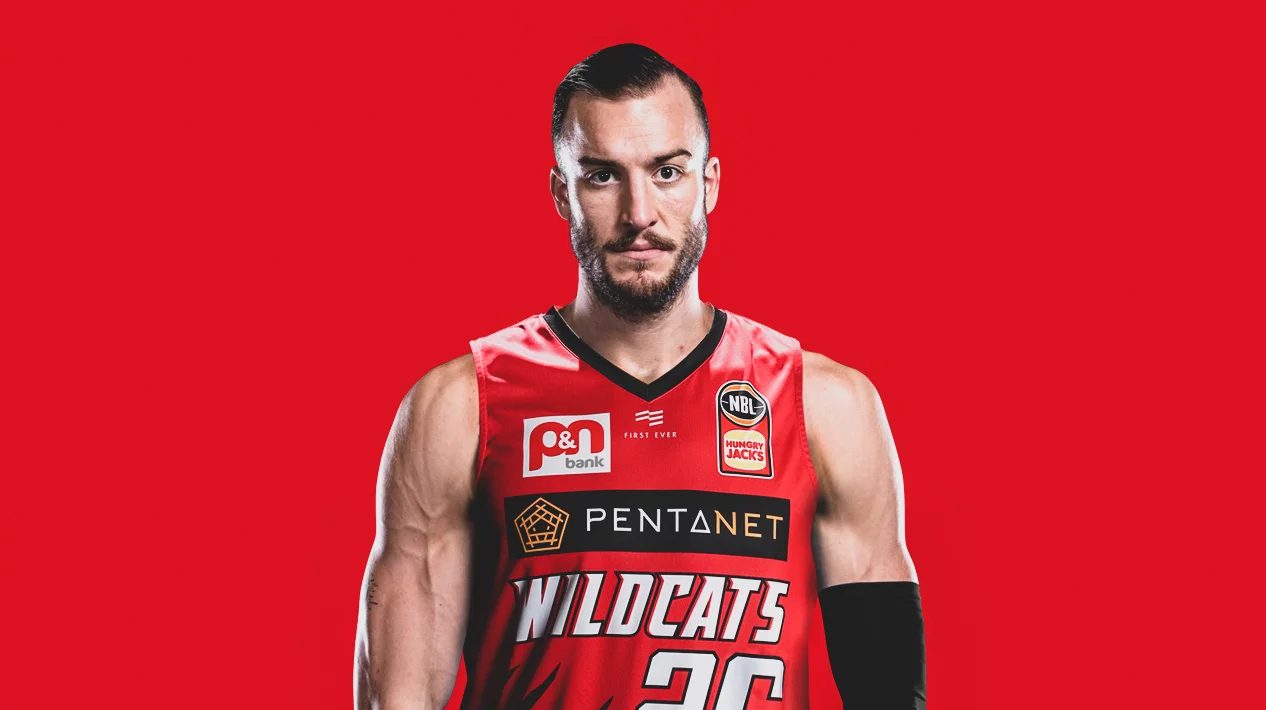 NBA star Miles Plumlee debuts for the 